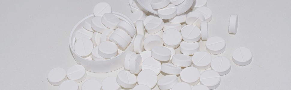 Dapson – alternatywa dla glikokortykosteroidów w leczeniu zespołu Sweeta?