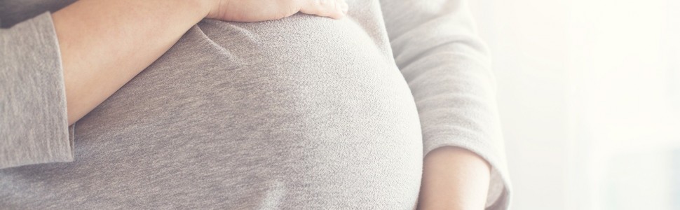 Stosowanie terbinafiny w ciąży a ryzyko powikłań położniczych