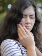 SPECJALISTA RADZI: Metody mechanoterapii poddziąsłowej w leczeniu chorób przyzębia